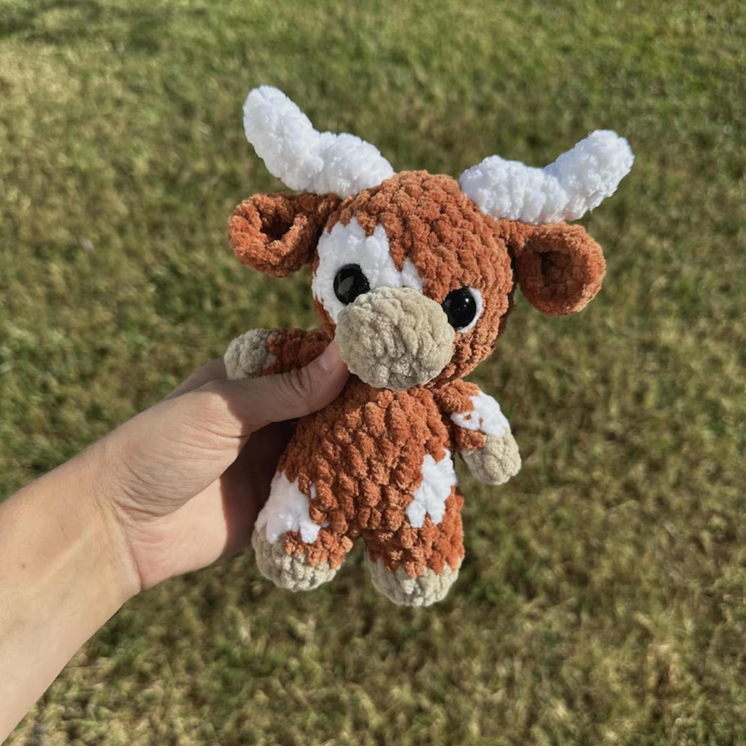 Baby cows TRIO pattern- baby longhorn, baby cow, baby highland, crochet cow pattern, amigurumi, highland, longhorn, cow crochet, low sew