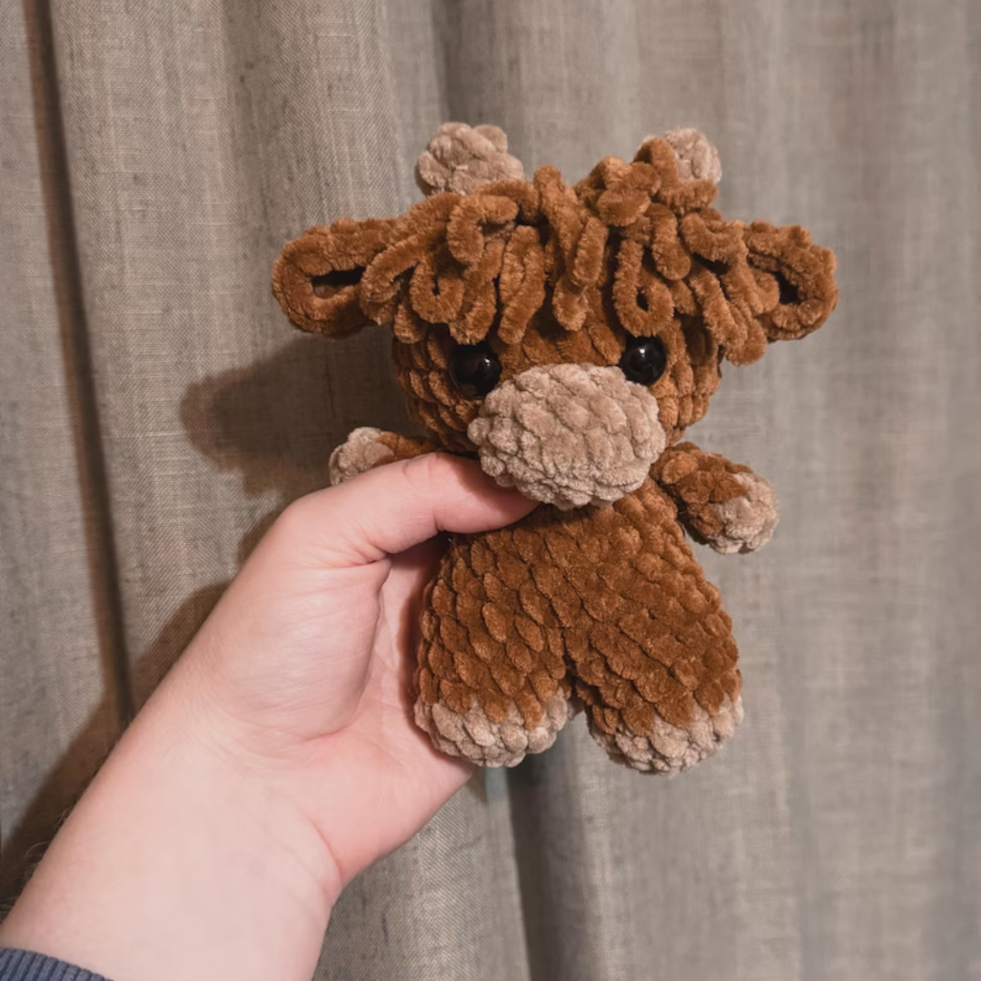 Baby cows TRIO pattern- baby longhorn, baby cow, baby highland, crochet cow pattern, amigurumi, highland, longhorn, cow crochet, low sew