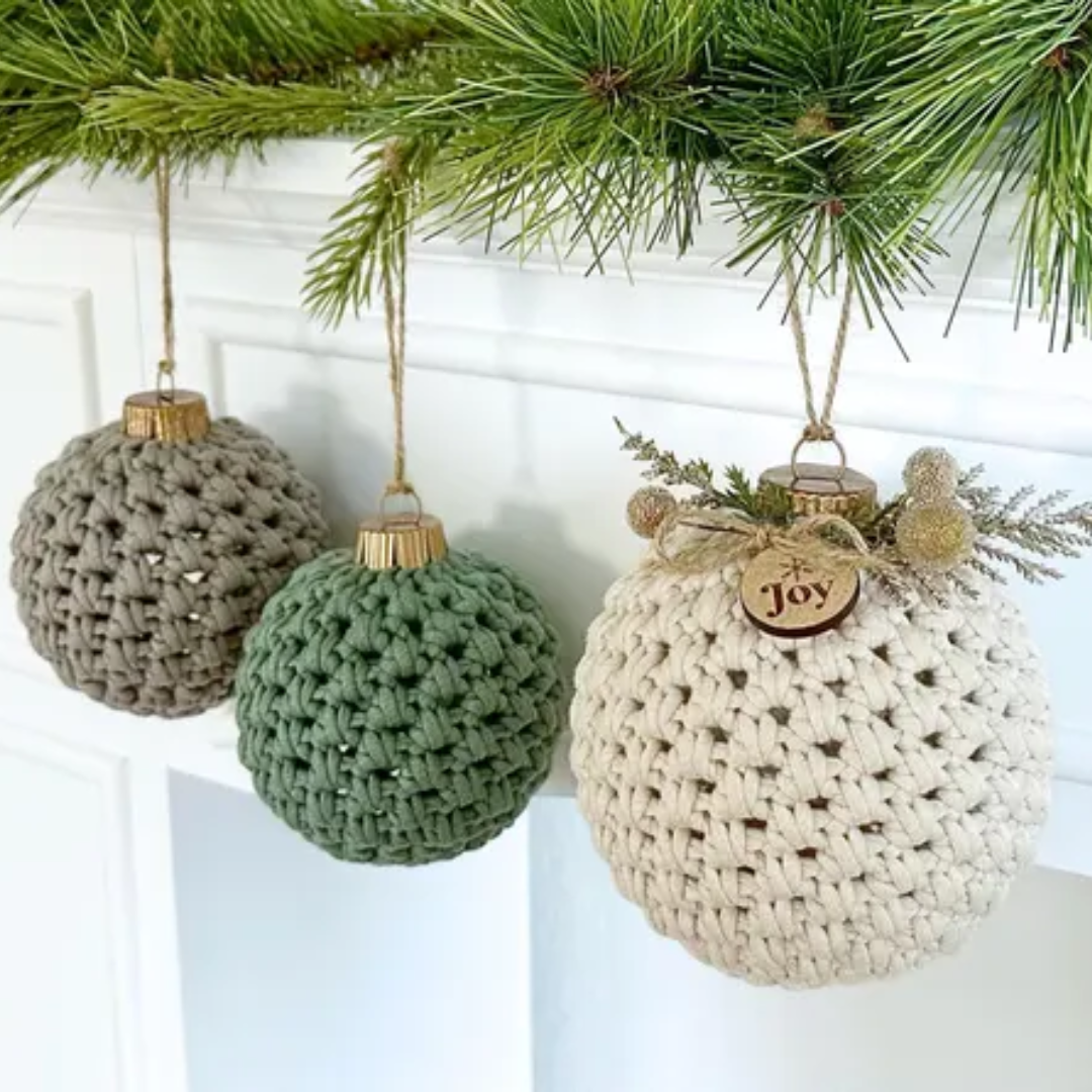 Crochet Pattern | Crochet Christmas Ball Ornament Pattern 097 | Crochet Bauble Pattern | DIY Christmas Tree Decorations